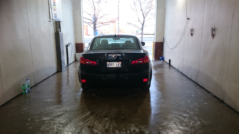 Illustration for article titled Snapped some pictures of the lexus
